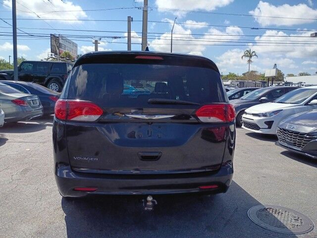 2022 Chrysler Voyager (fleet-only) LX Davie FL