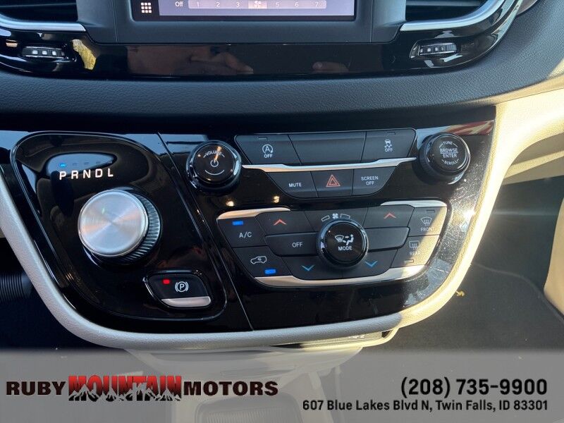 2022 Chrysler Voyager (fleet-only) LX Twin Falls ID