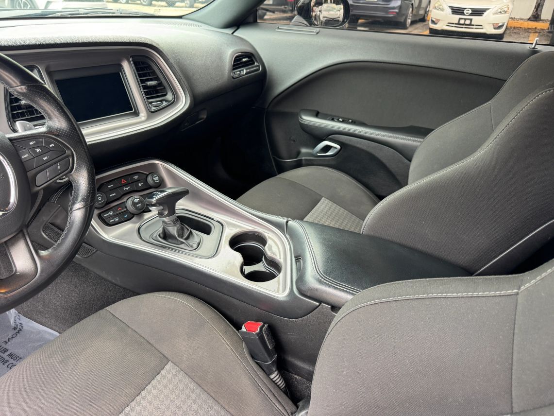2022 Dodge Challenger GT Coupe 2D