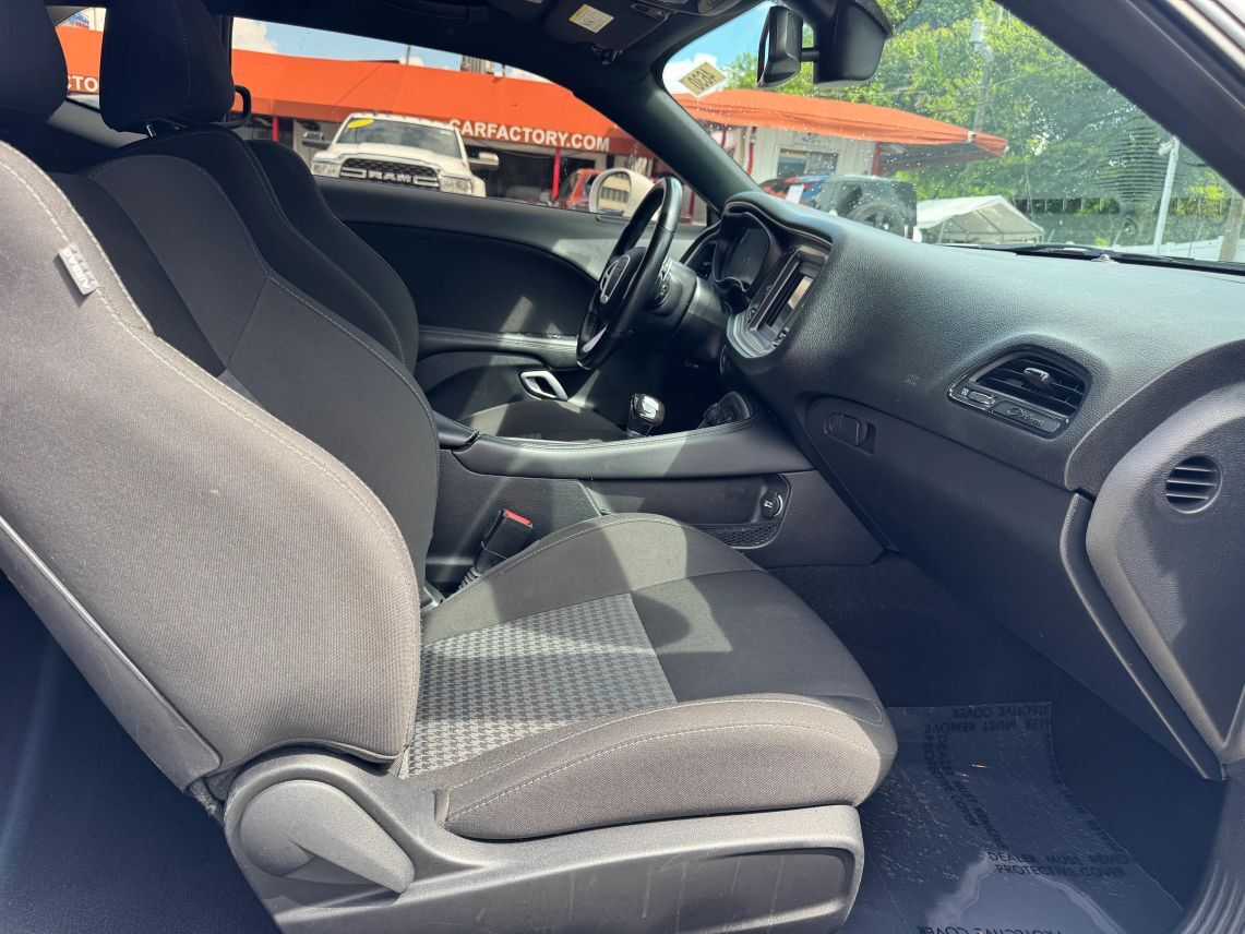 2022 Dodge Challenger GT Coupe 2D