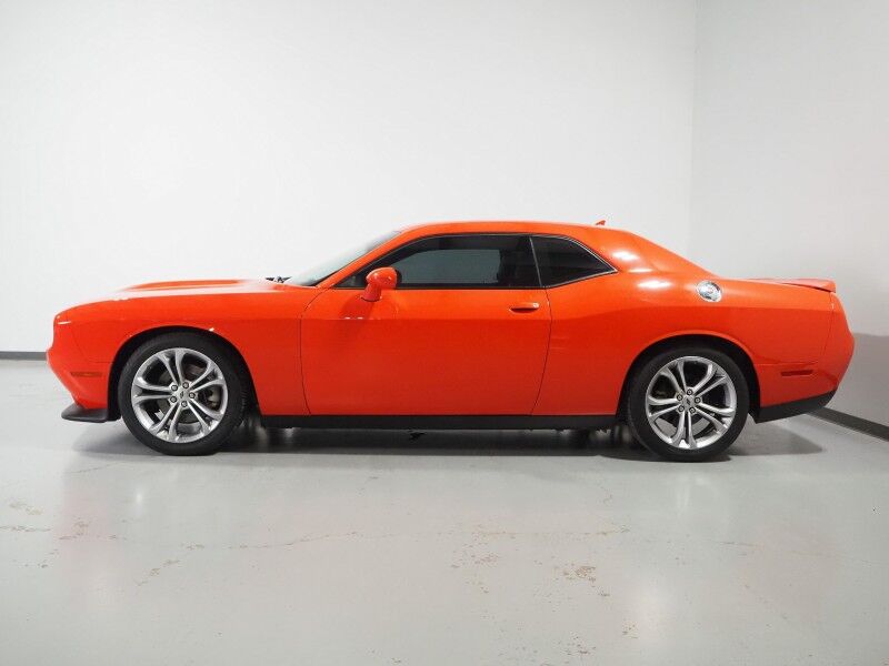 2022 Dodge Challenger GT RWD *PLUS PKG, BLIND SPOT ALERT, BACKUP-CAMERA, COLOR TOUCHSCREEN, MOONROOF, ALCANTARA/NAPPA LEATHER, CLIMATE SEATS, HEATED STEERING, REMOTE START, 20 INCH WHEELS, HID HEADLIGHTS, ALPINE AUDIO, ANDROID & APPLE Round Rock TX