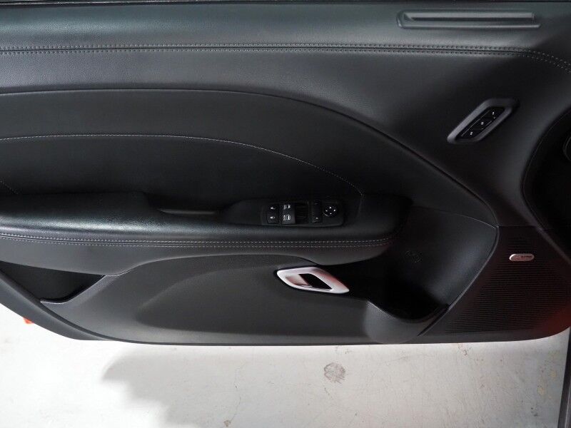 2022 Dodge Challenger GT RWD *PLUS PKG, BLIND SPOT ALERT, BACKUP-CAMERA, COLOR TOUCHSCREEN, MOONROOF, ALCANTARA/NAPPA LEATHER, CLIMATE SEATS, HEATED STEERING, REMOTE START, 20 INCH WHEELS, HID HEADLIGHTS, ALPINE AUDIO, ANDROID & APPLE Round Rock TX
