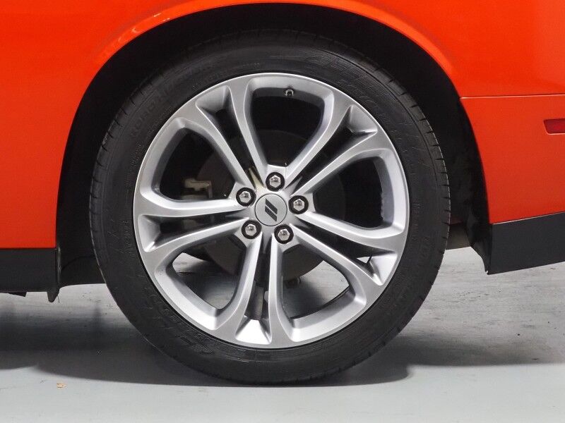 2022 Dodge Challenger GT RWD *PLUS PKG, BLIND SPOT ALERT, BACKUP-CAMERA, COLOR TOUCHSCREEN, MOONROOF, ALCANTARA/NAPPA LEATHER, CLIMATE SEATS, HEATED STEERING, REMOTE START, 20 INCH WHEELS, HID HEADLIGHTS, ALPINE AUDIO, ANDROID & APPLE Round Rock TX
