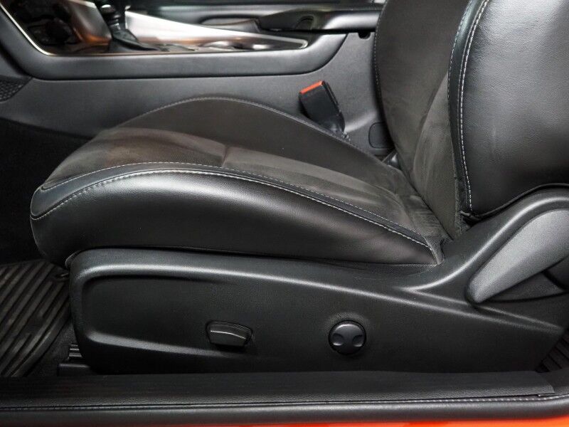 2022 Dodge Challenger GT RWD *PLUS PKG, BLIND SPOT ALERT, BACKUP-CAMERA, COLOR TOUCHSCREEN, MOONROOF, ALCANTARA/NAPPA LEATHER, CLIMATE SEATS, HEATED STEERING, REMOTE START, 20 INCH WHEELS, HID HEADLIGHTS, ALPINE AUDIO, ANDROID & APPLE Round Rock TX