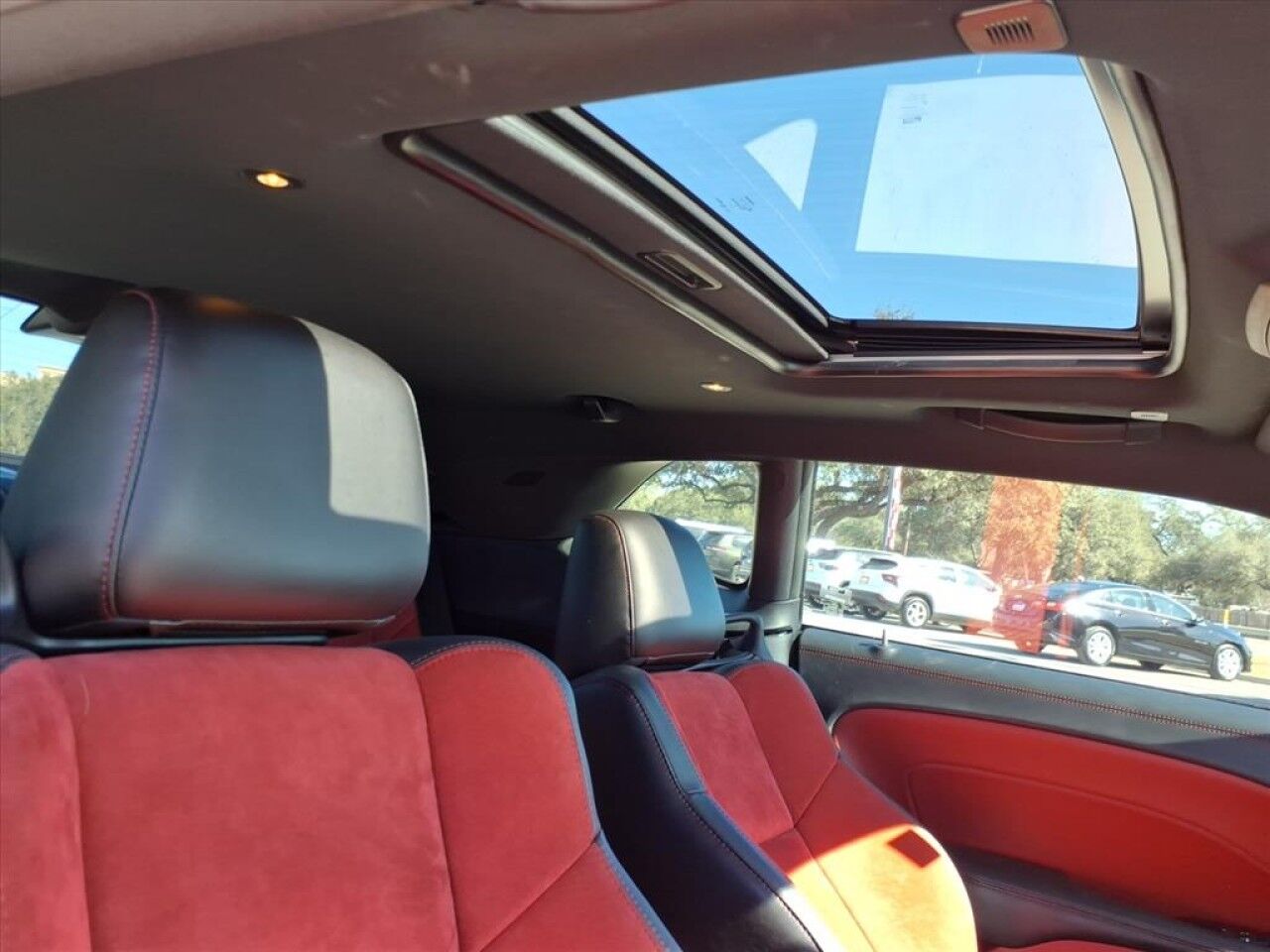 2022 Dodge Challenger R/T Uvalde TX