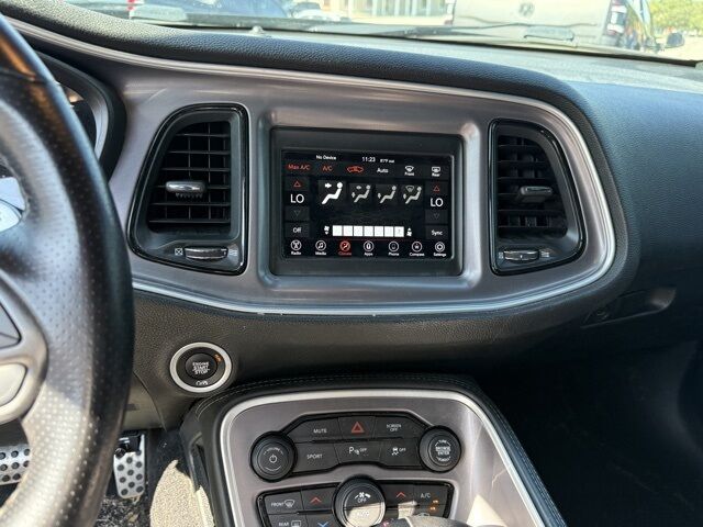2022 Dodge Challenger R/T Crestwood KY