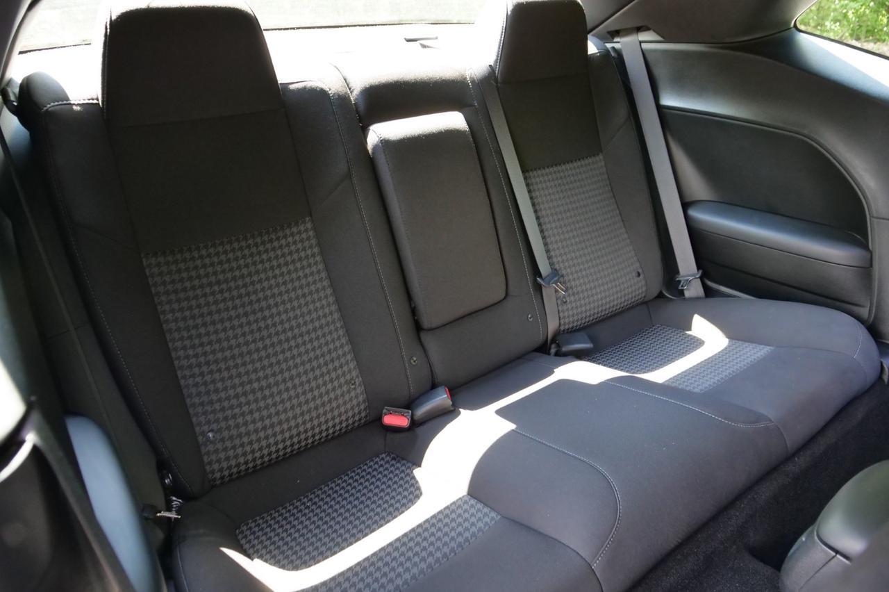2022 Dodge Challenger R/T Scat Pack / Convenience Group / Sunroof / 6.4L V8! Lincolnton NC