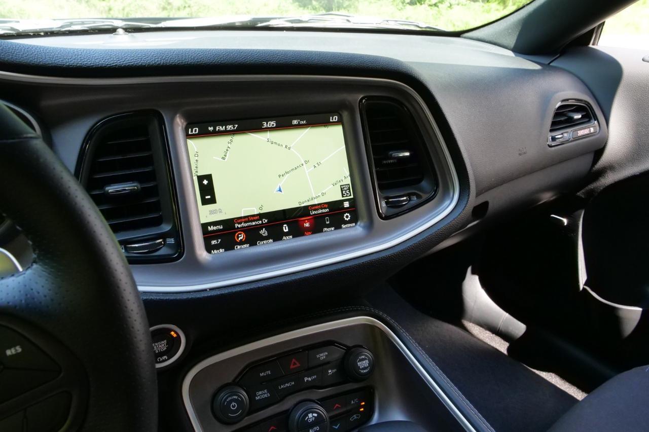 2022 Dodge Challenger R/T Scat Pack / Convenience Group / Sunroof / 6.4L V8! Lincolnton NC