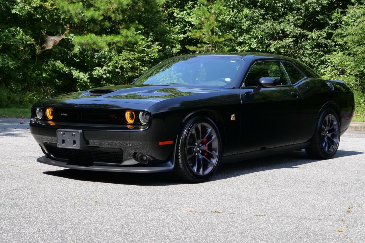 2022 Dodge Challenger R/T Scat Pack / Convenience Group / Sunroof / 6.4L V8! Lincolnton NC