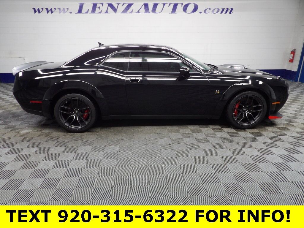 2022 Dodge Challenger R/T Scat Pack Widebody RWD Fond du Lac WI