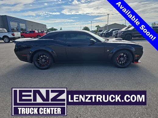 2022_Dodge_Challenger_R/T Scat Pack Widebody RWD_ Fond du Lac WI