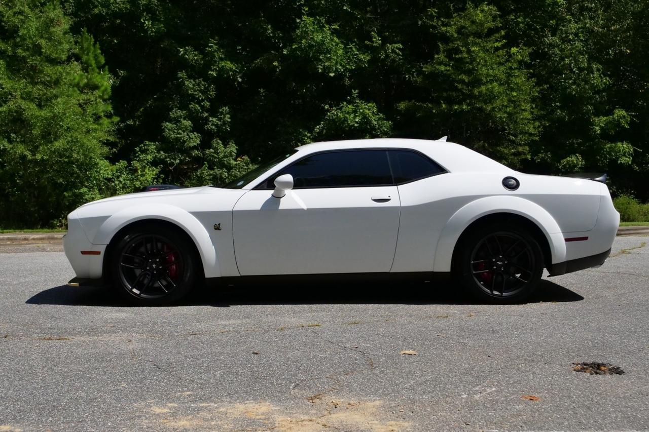 2022 Dodge Challenger R/T Scat Pack Widebody / Shaker 392 / Plus Package! Lincolnton NC