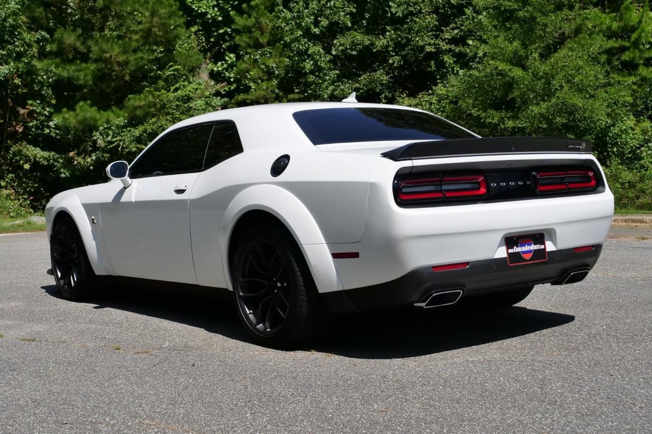 2022 Dodge Challenger R/T Scat Pack Widebody / Shaker 392 / Plus Package! Lincolnton NC