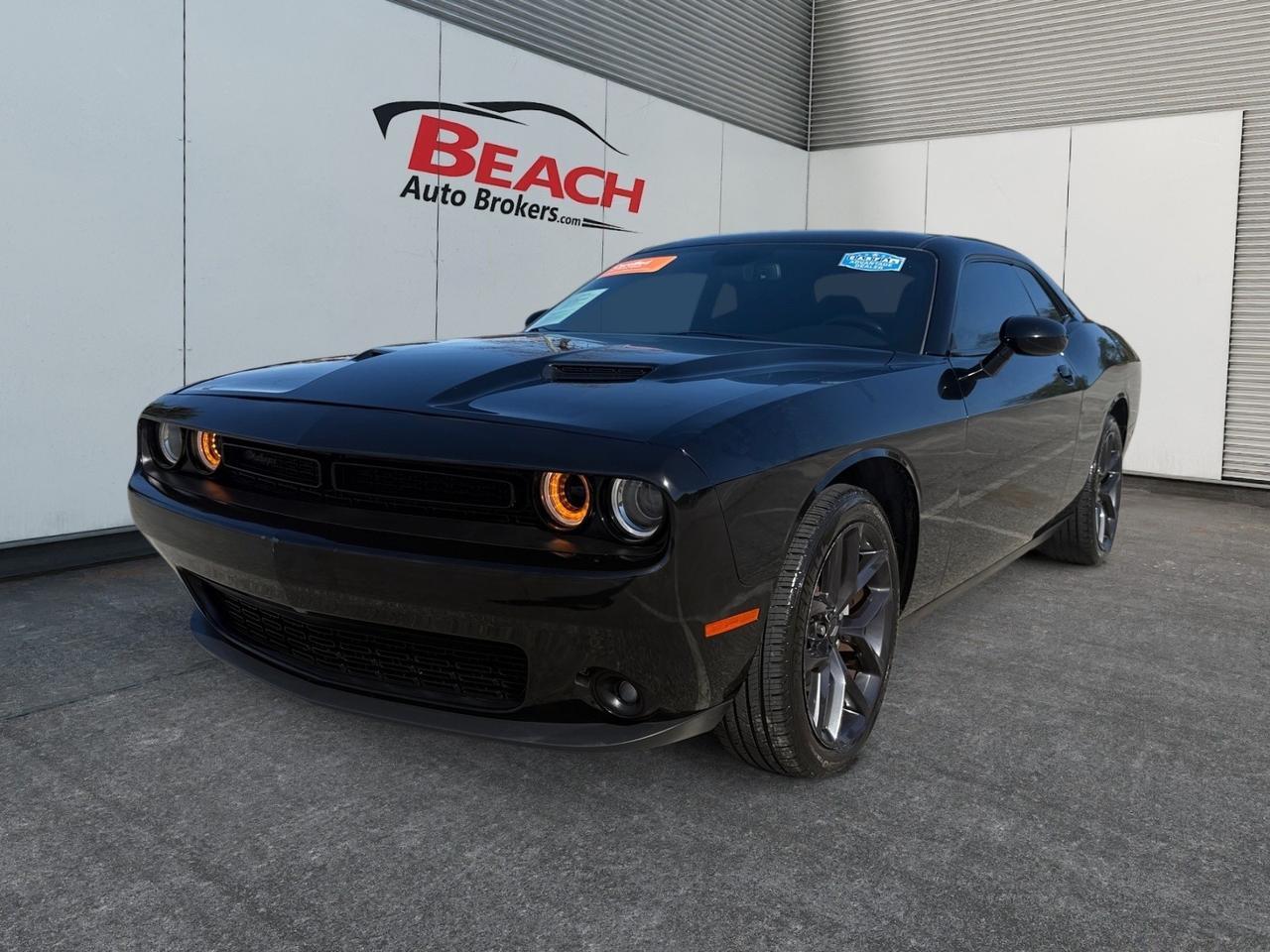 2022 Dodge Challenger SXT, BACKUP CAMERA, APPLE CARPLAY/ANDROID AUTO, KEYLESS START, REMOTE START, POWER AND HEATED MIRRORS, REAR SPOILER, CLEAN CARFAX, ONLY 1 OWNER!
