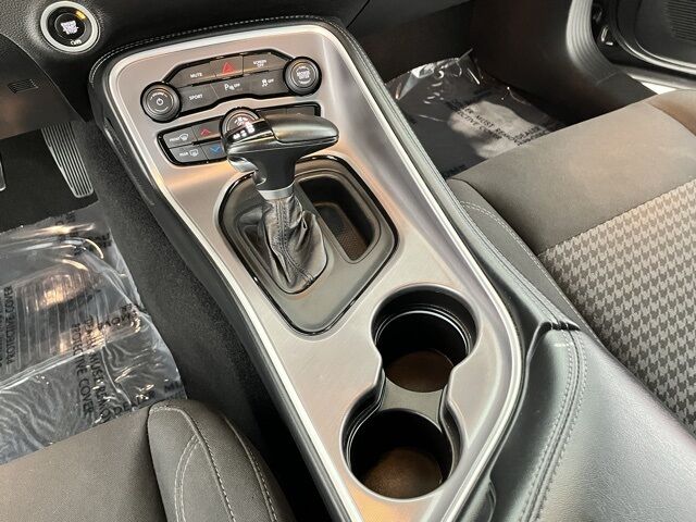 2022 Dodge Challenger SXT Carrollton TX