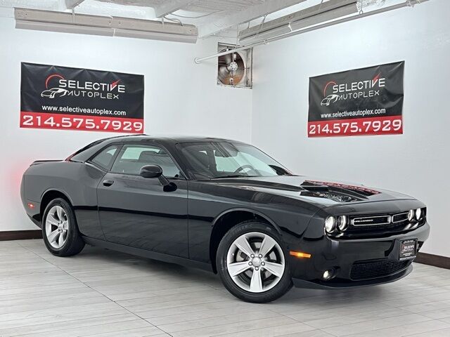 2022 Dodge Challenger SXT Carrollton TX