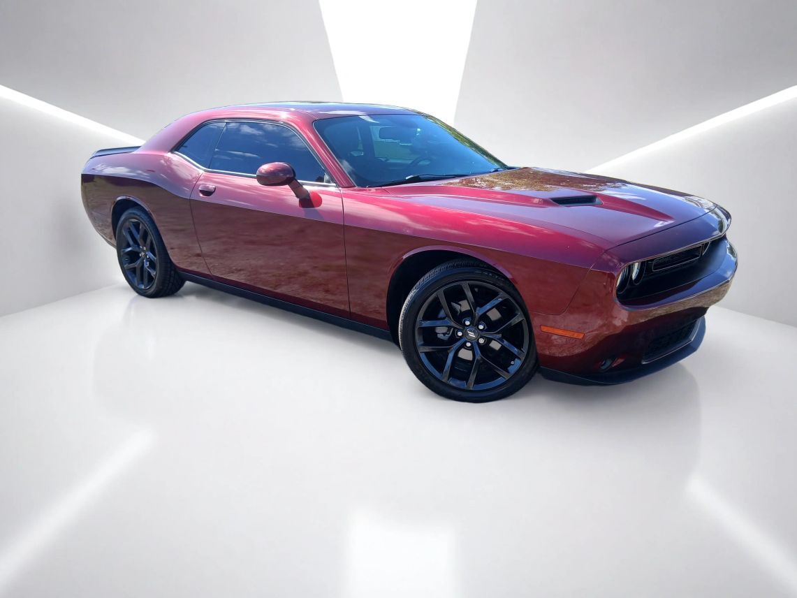 2022 Dodge Challenger SXT Coupe 2D