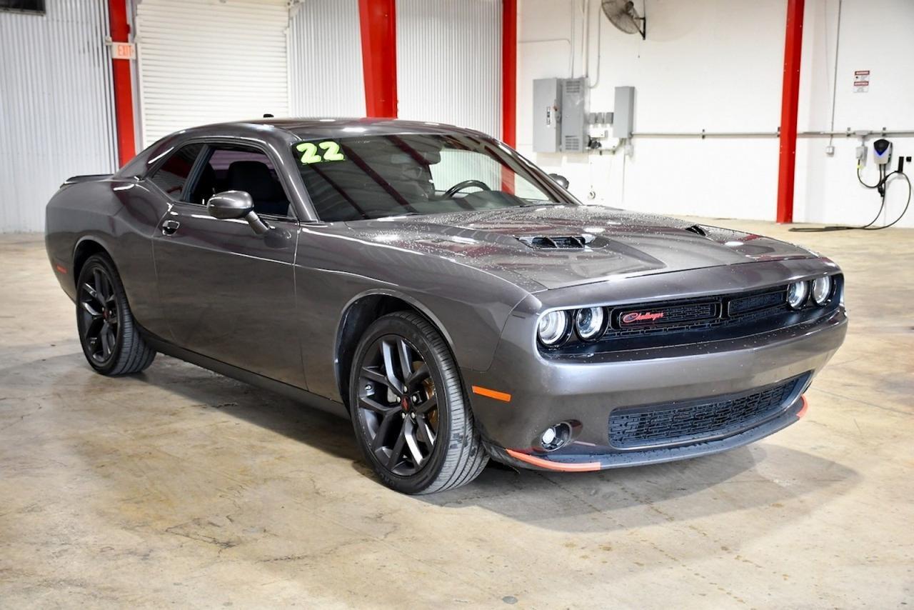 2022 Dodge Challenger SXT