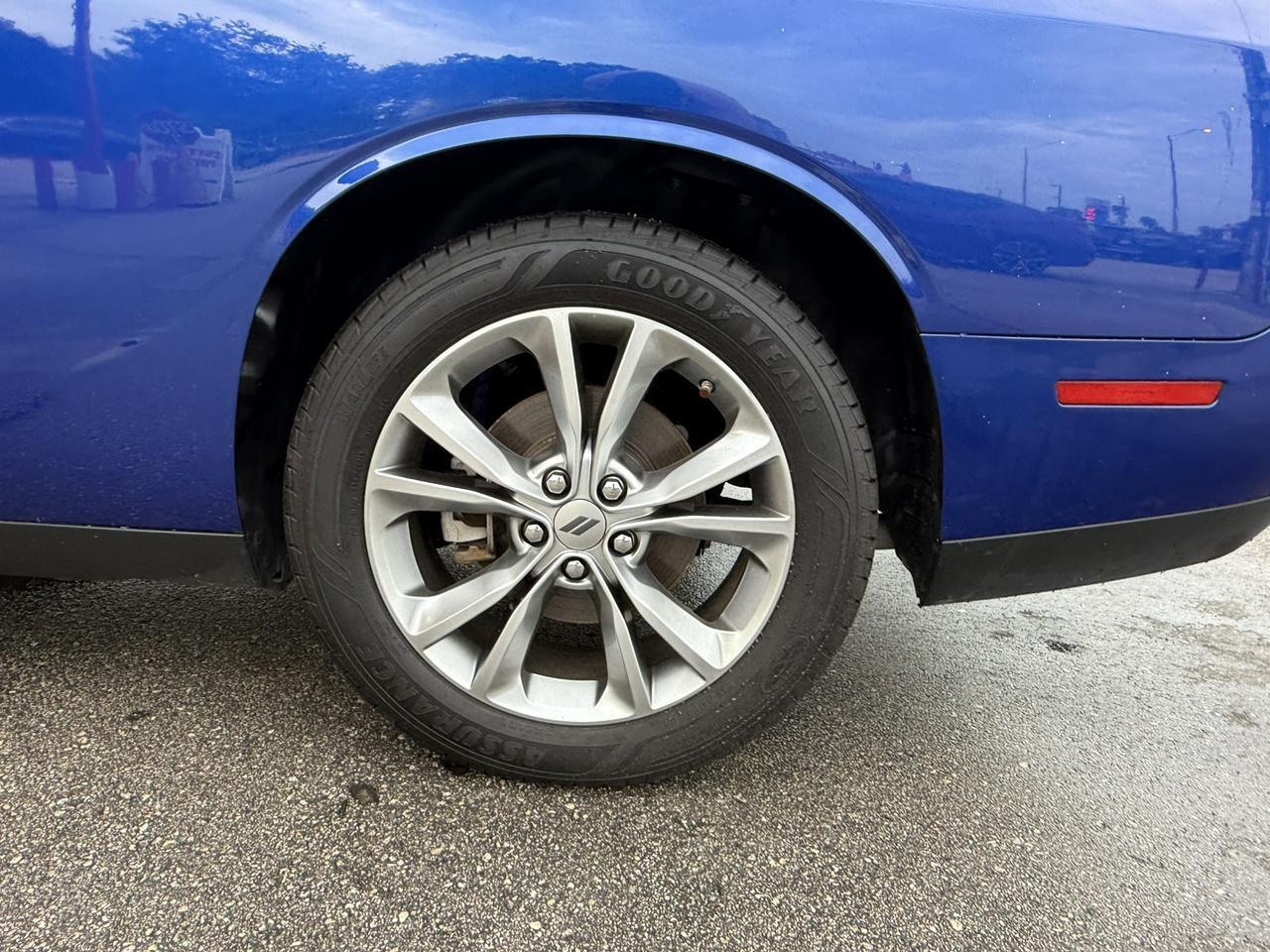 2022 Dodge Challenger SXT Miami FL