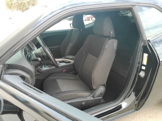 2022 Dodge Challenger SXT Plano TX
