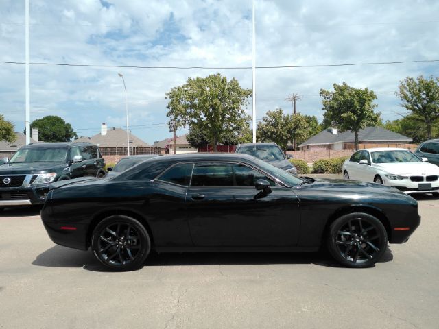 2022 Dodge Challenger SXT Plano TX