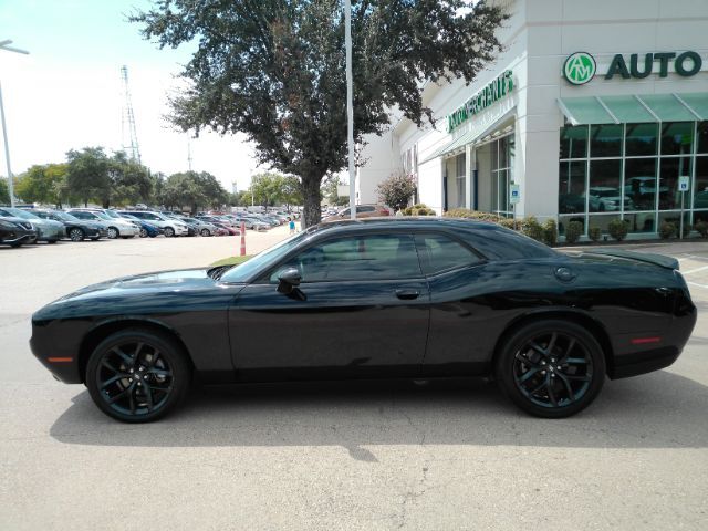 2022 Dodge Challenger SXT Plano TX