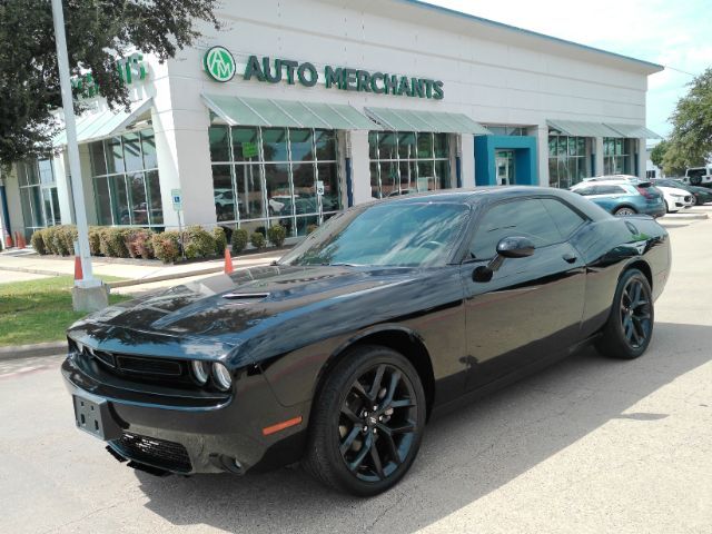 2022 Dodge Challenger SXT