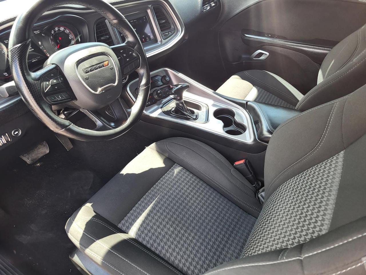 2022 Dodge Challenger SXT RWD Beeville TX