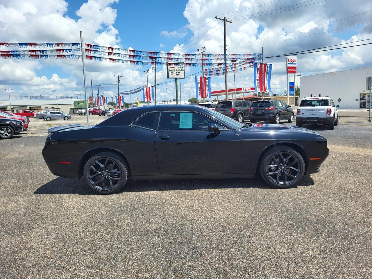 2022 Dodge Challenger SXT RWD Beeville TX