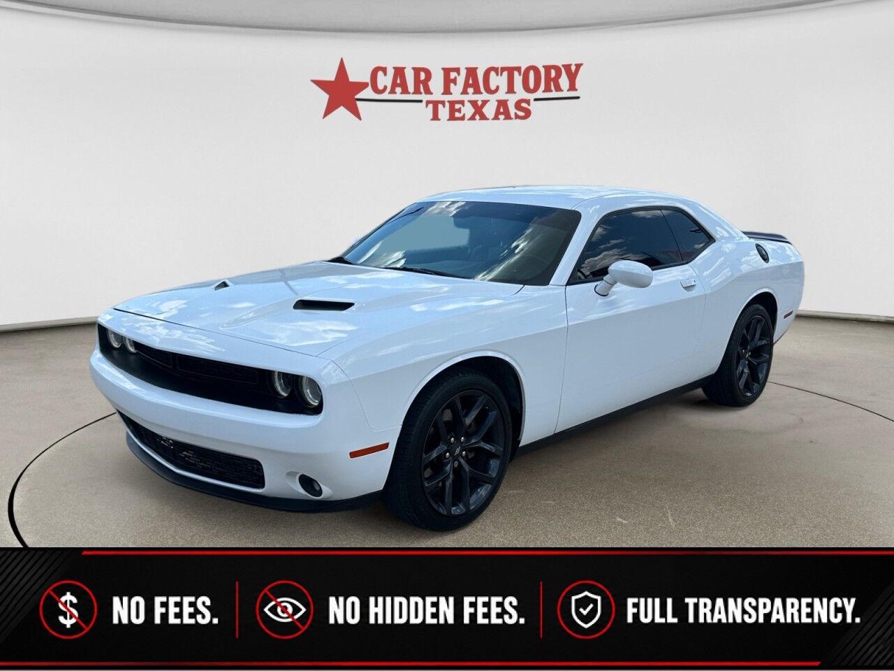 2022 Dodge Challenger SXT RWD