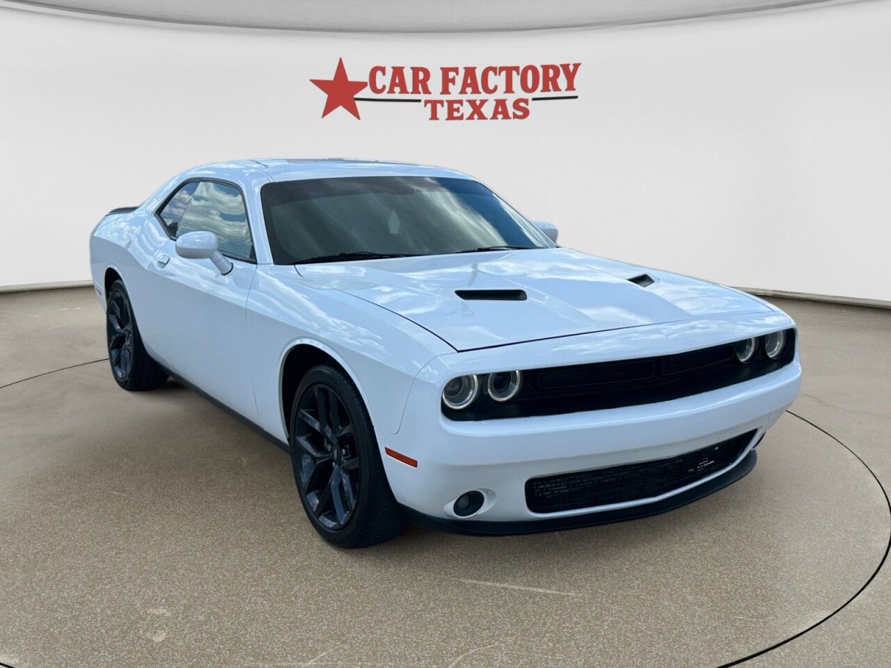 2022 Dodge Challenger SXT RWD Lancaster TX