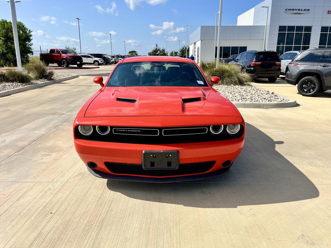 2022 Dodge Challenger SXT Castroville TX