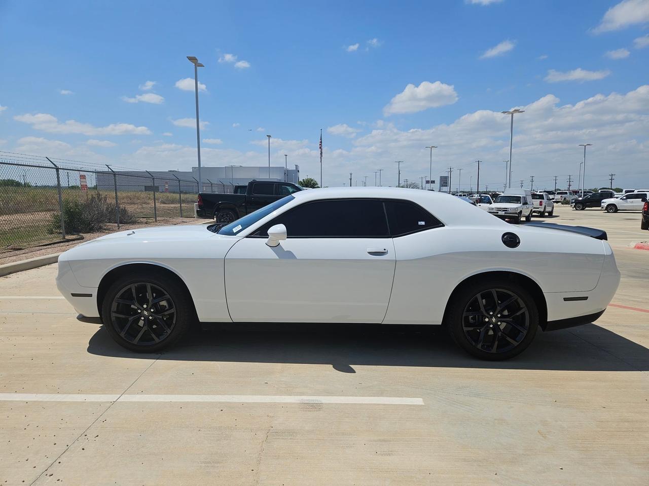 2022 Dodge Challenger SXT Castroville TX