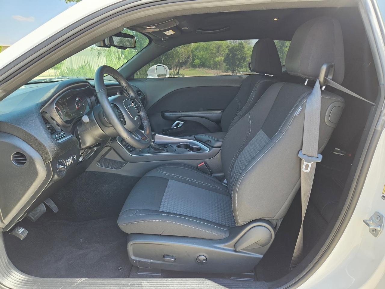 2022 Dodge Challenger SXT Castroville TX