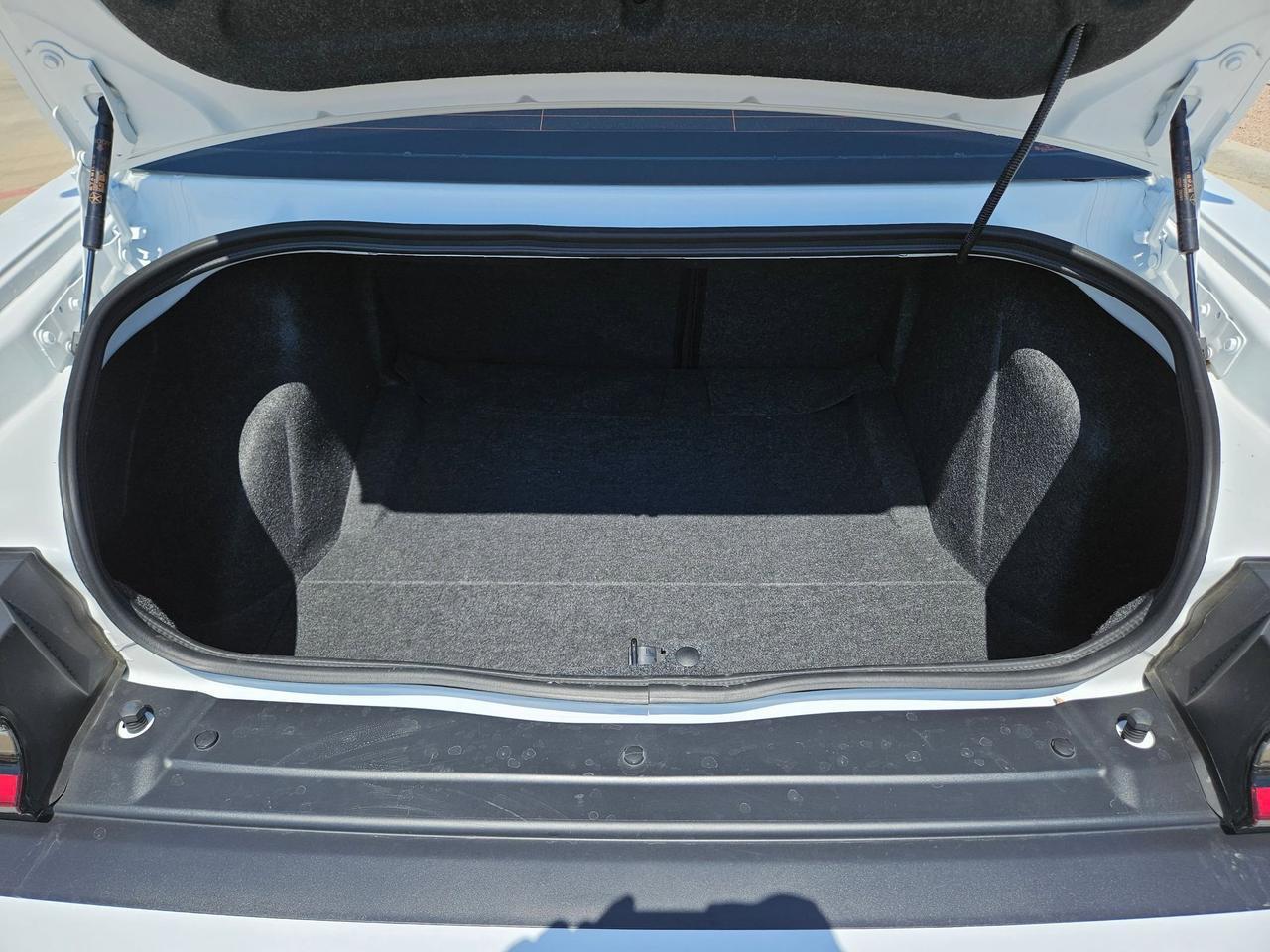 2022 Dodge Challenger SXT Castroville TX