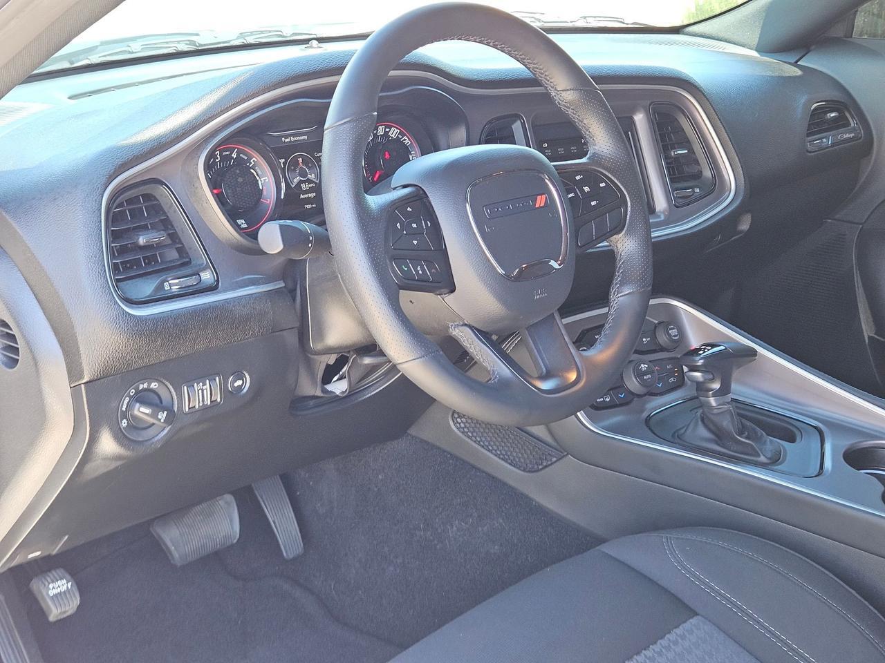 2022 Dodge Challenger SXT Castroville TX