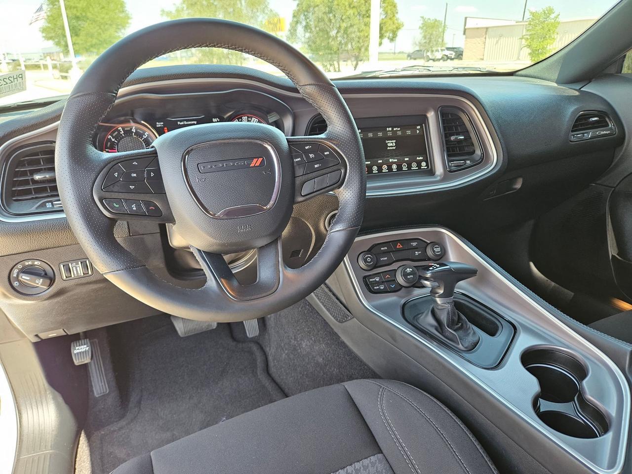 2022 Dodge Challenger SXT Castroville TX