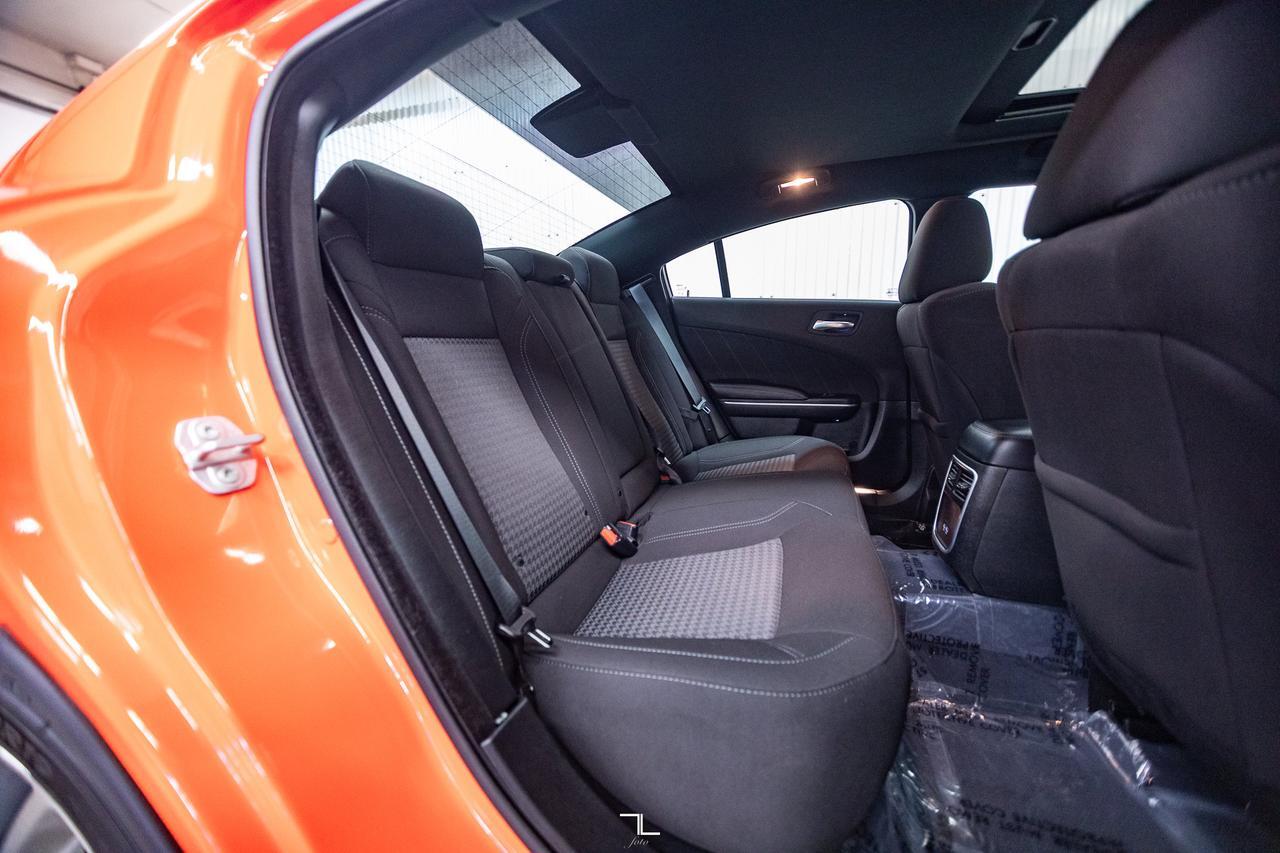 2022 Dodge Charger AWD SXT Nav Roof BCam Red Deer AB