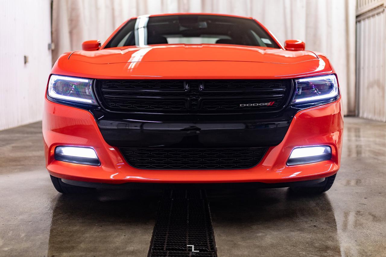 2022 Dodge Charger AWD SXT Nav Roof BCam Red Deer AB