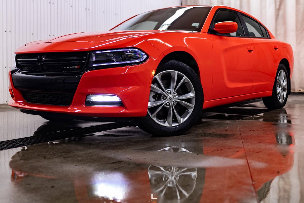 2022 Dodge Charger AWD SXT Nav Roof BCam Red Deer AB