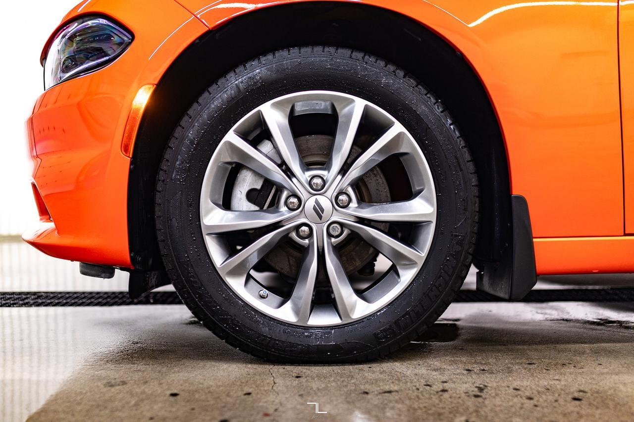 2022 Dodge Charger AWD SXT Nav Roof BCam Red Deer AB