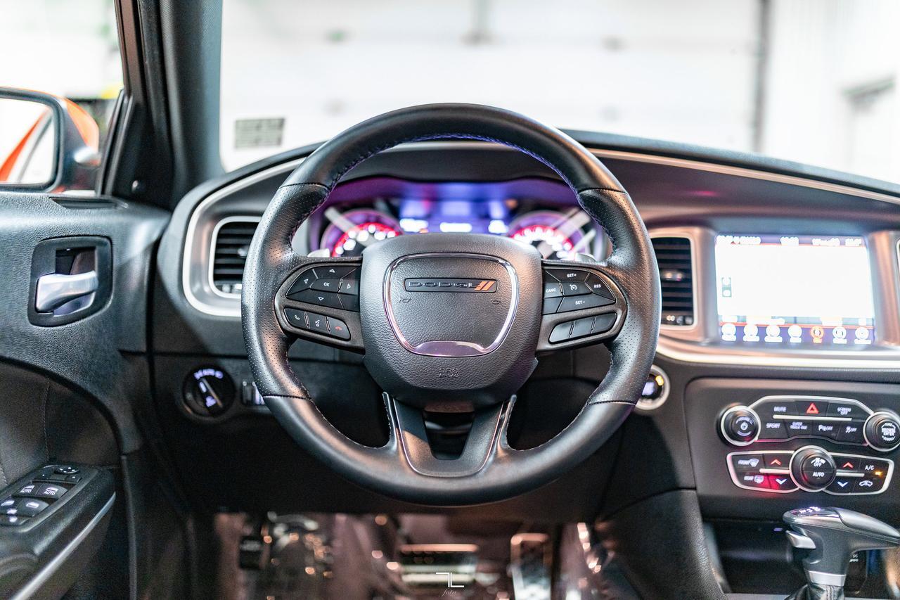 2022 Dodge Charger AWD SXT Nav Roof BCam Red Deer AB