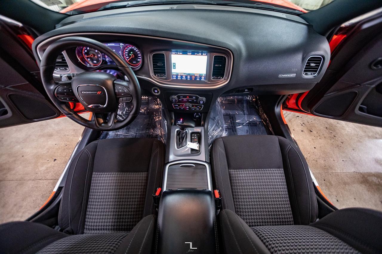 2022 Dodge Charger AWD SXT Nav Roof BCam Red Deer AB