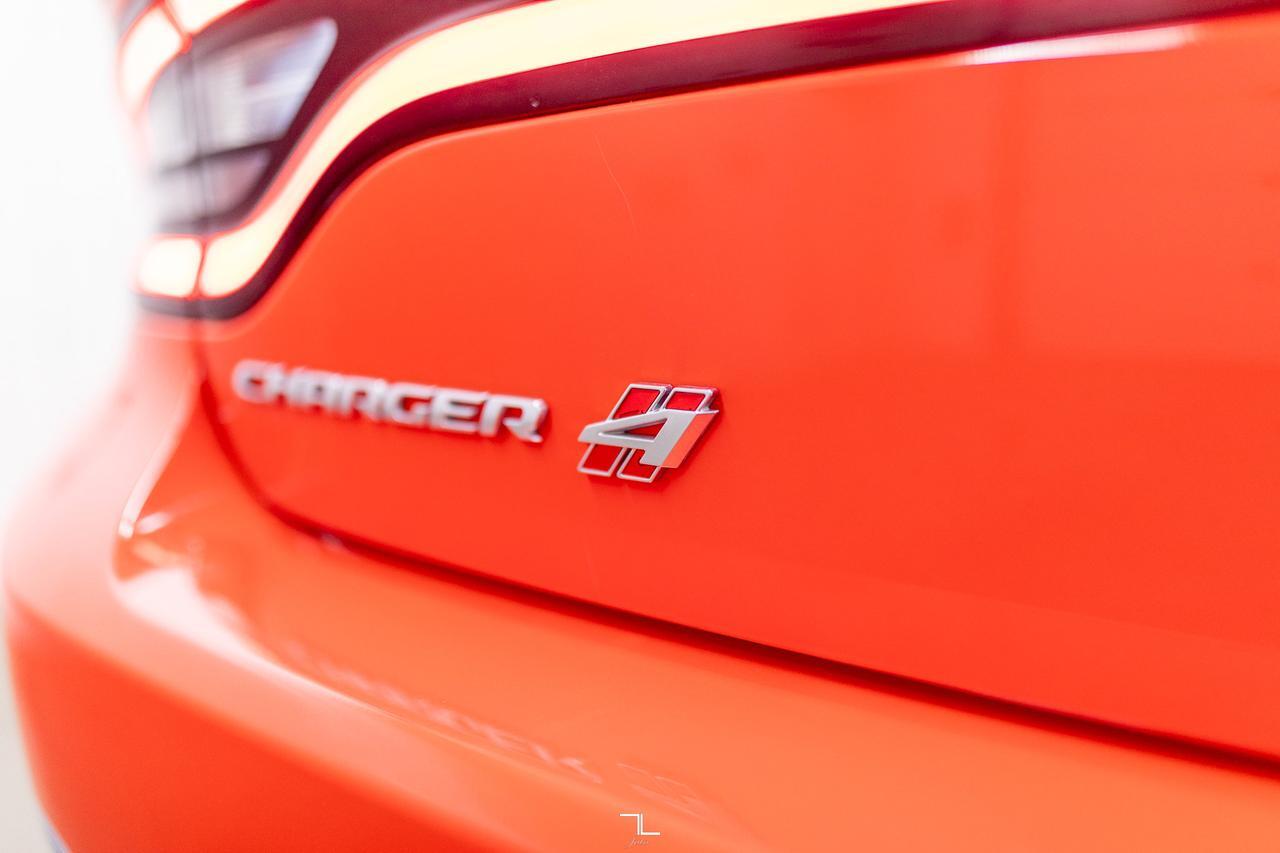 2022 Dodge Charger AWD SXT Nav Roof BCam Red Deer AB