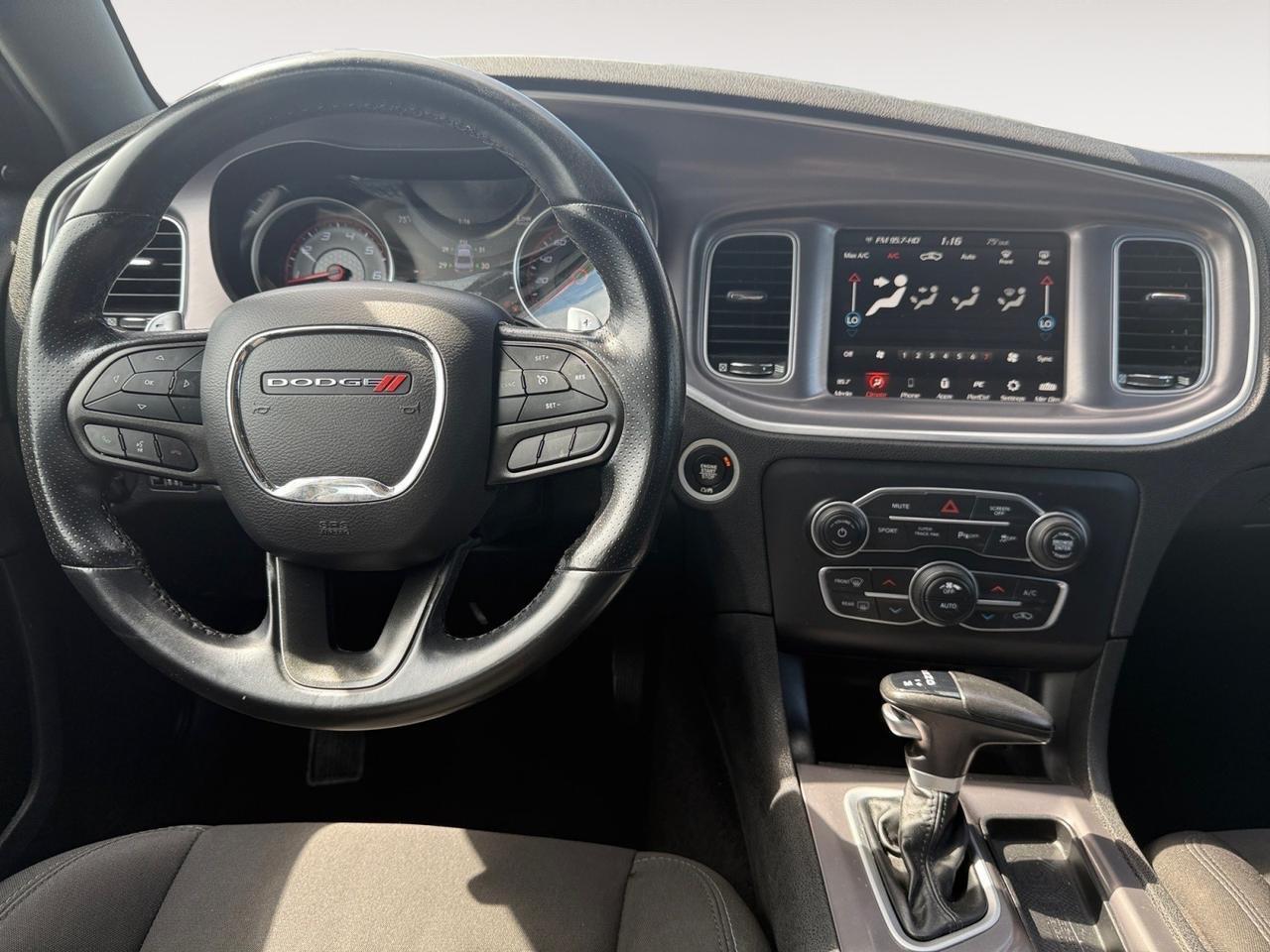 2022 Dodge Charger R/T, ALPINE SPEAKERS, SUNROOF, REMOTE START, APPLE CARPLAY, KEYLESS ENTRY, KEYLESS START, REAR SPOILER , ONLY 65K MILES, DRIVE HOME IN CONFIDENCE TODAY!!! Norfolk VA