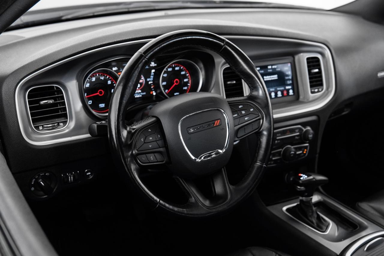 2022 Dodge Charger SXT AUTOMATIC SUNROOF LEATHER HEATED AND COOLED SEATS REAR CAMERA KEYLESS START Carrollton TX