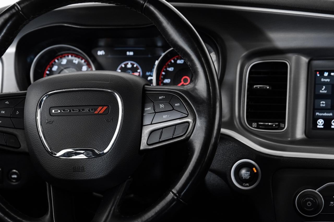 2022 Dodge Charger SXT AUTOMATIC SUNROOF LEATHER HEATED AND COOLED SEATS REAR CAMERA KEYLESS START Carrollton TX