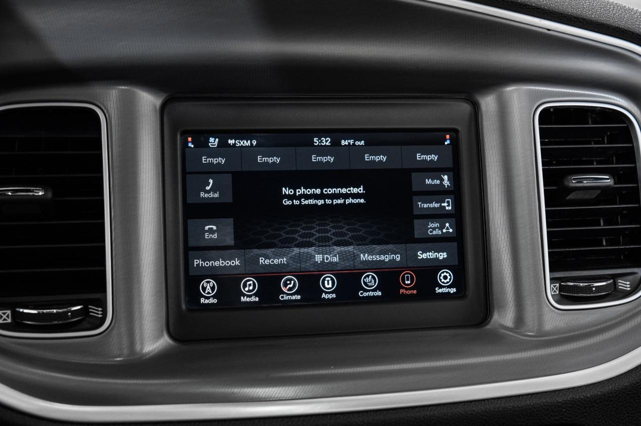 2022 Dodge Charger SXT AUTOMATIC SUNROOF LEATHER HEATED AND COOLED SEATS REAR CAMERA KEYLESS START Carrollton TX