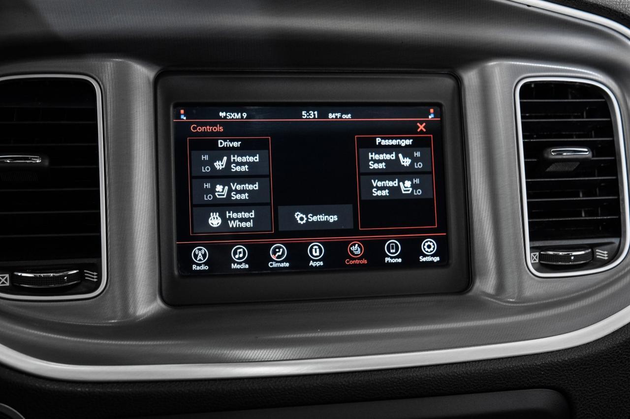 2022 Dodge Charger SXT AUTOMATIC SUNROOF LEATHER HEATED AND COOLED SEATS REAR CAMERA KEYLESS START Carrollton TX