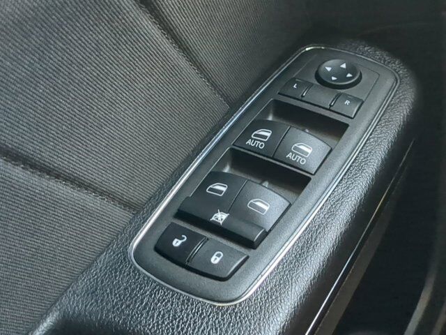 2022 Dodge Charger SXT Appleton WI